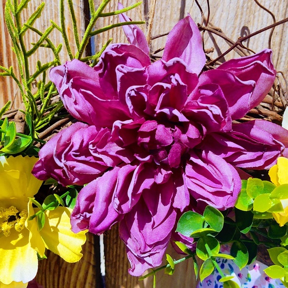 HAND CRAFTED SPRING FLORAL GRAPEVINE WREATH 20" FRONT DOOR DECOR SILK RIBBON 20" - Picture 6 of 12